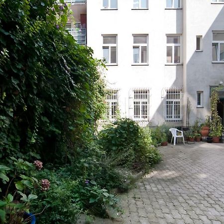 Stylish Self-Check-In Apartment With 2 Bedrooms Wien Eksteriør billede